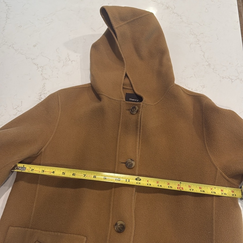 Theory cashmere blend coat. Medium. Barely worn. - Picture 7 of 15
